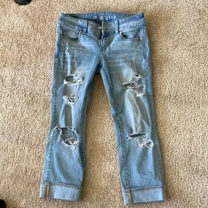 American Eagle light wash jeans